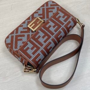 FendI Baguette Bag-27*15*11CM