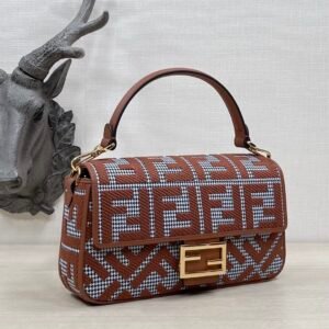 FendI Baguette Bag-27*15*11CM