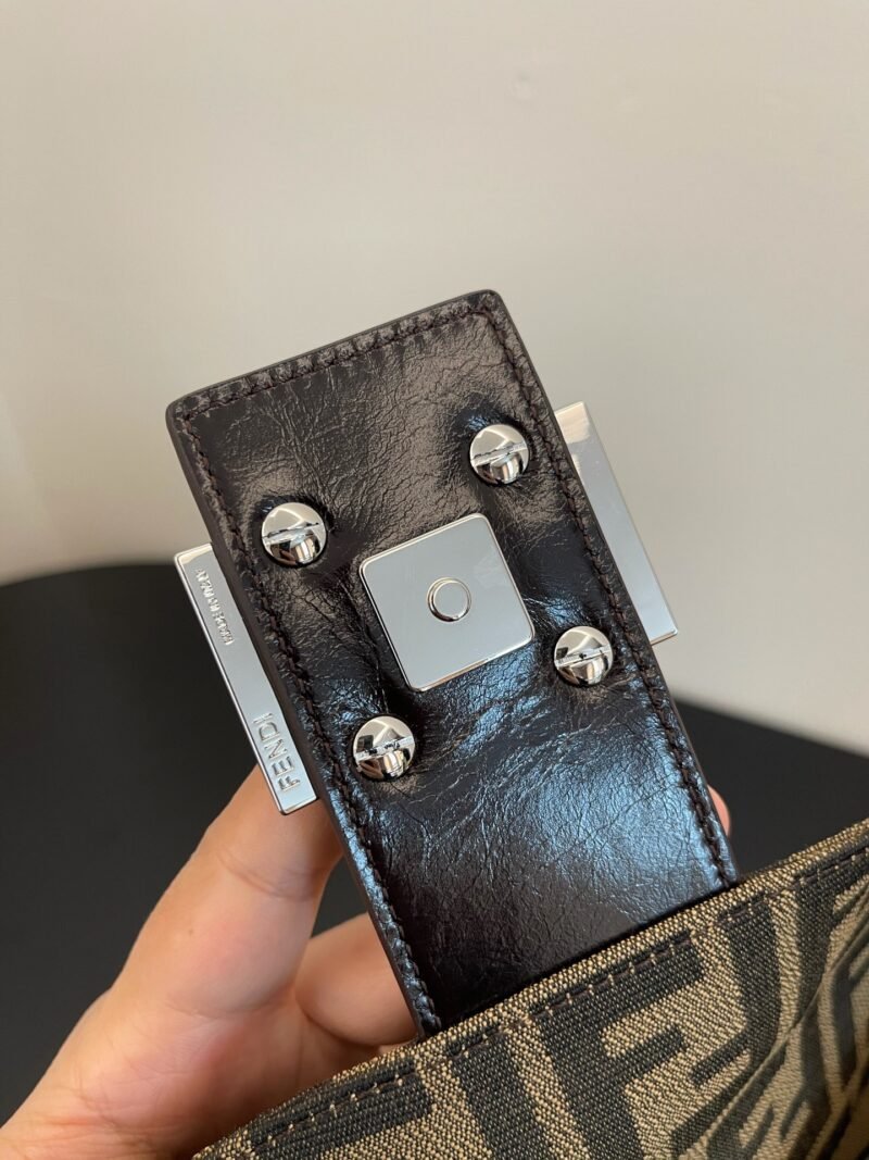 Fendi Vintage Handbags-25x17x13CM