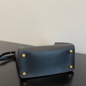 Fendi Way Handbags-23×7×18CM
