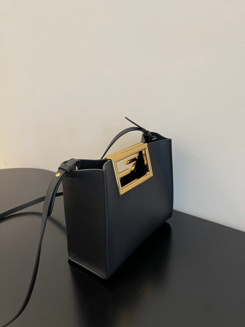 Fendi Way Handbags-23×7×18CM