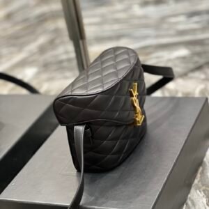 YSL June Handbags-19*15*8CM