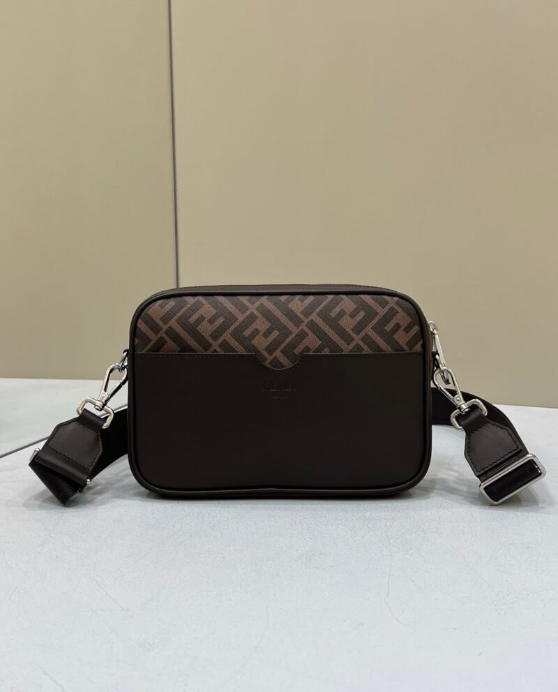 FendI Camera Bag-23.5x5x16CM