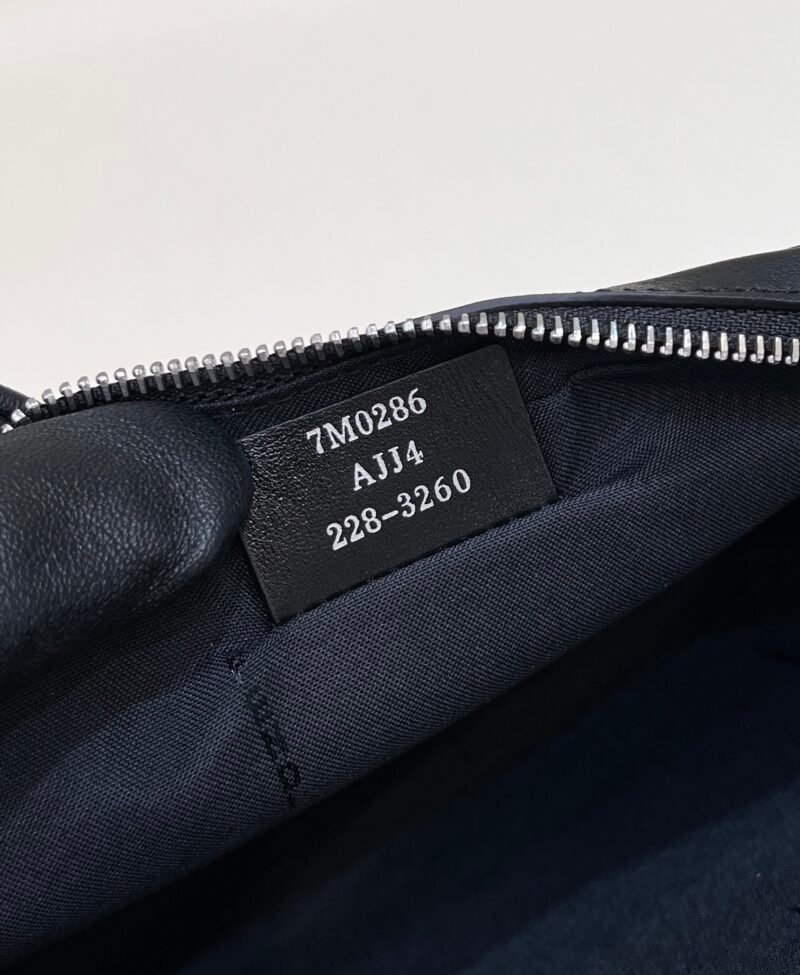 FendI Camera Bag-23.5x5x16CM