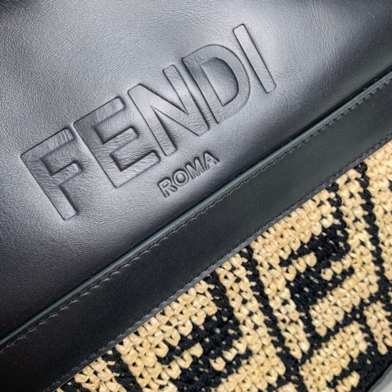 FendI Raffia Bag-35 x22 x18CM