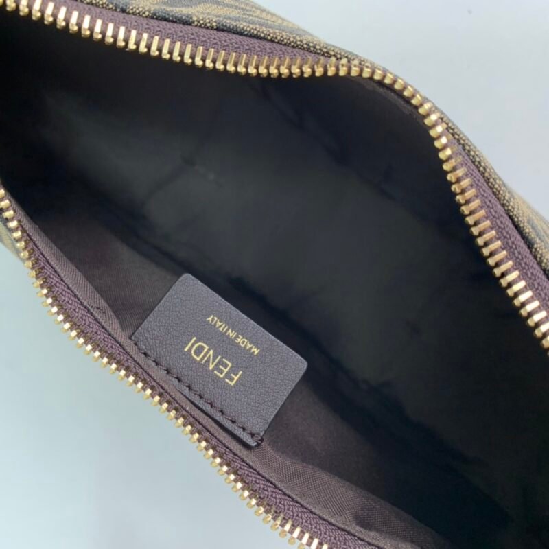 Fendi Graphy Bag-29 x24.5 x10CM
