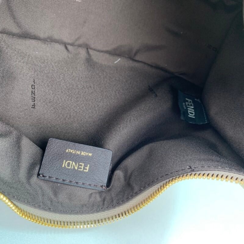 Fendi Graphy Bag-29 x24.5 x10CM