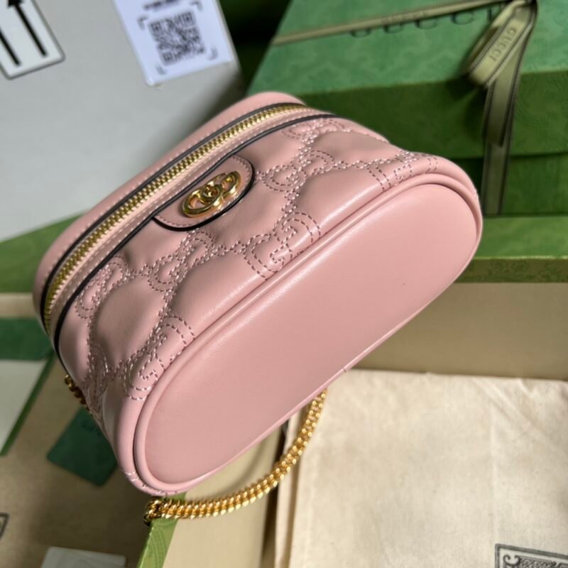 Gucci GG Matelassé Mini Handlebag-16*10.5*5CM
