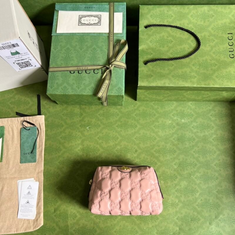 Gucci GG Matelassé Mini Handlebag-16*12.5*9CM