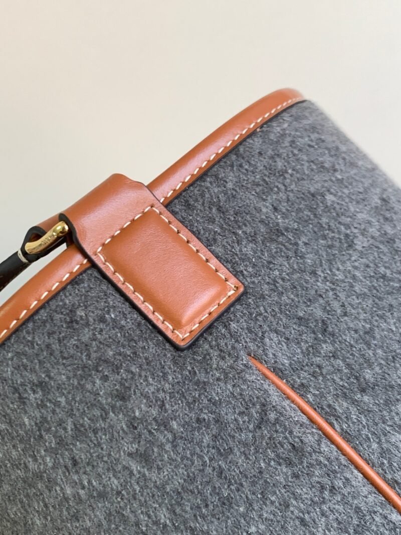 Celina Cuir Bucket-33X 27X 17CM