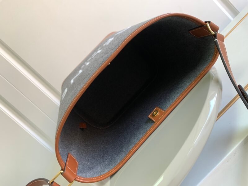 Celina Cuir Bucket-33X 27X 17CM