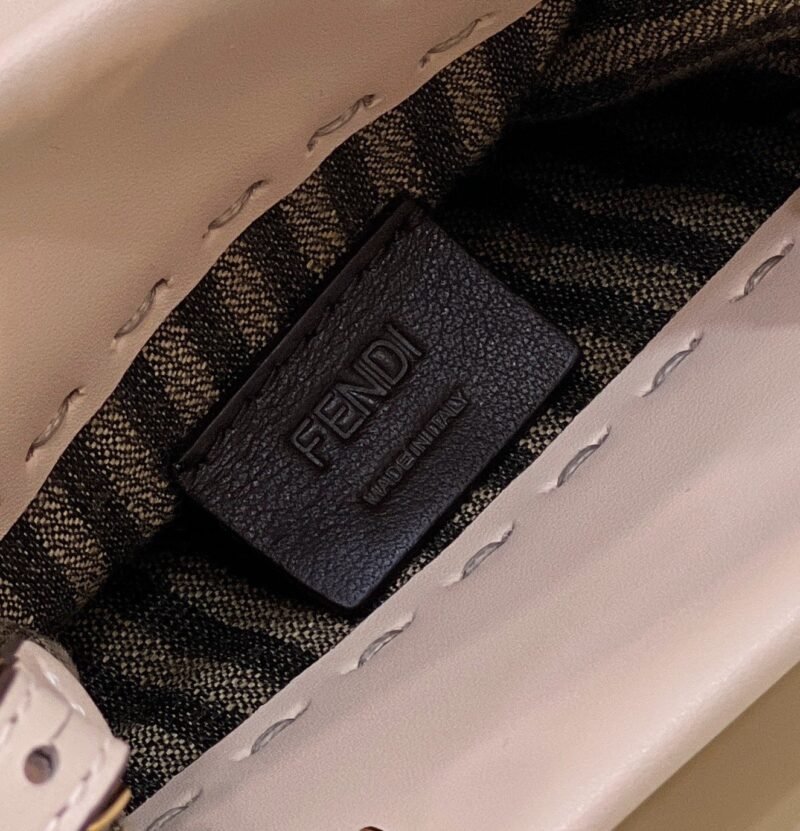 Fendi Mini Tote Bag-13*18*6.5CM