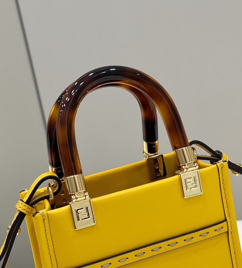 Fendi Mini Tote Bag-13*18*6.5CM