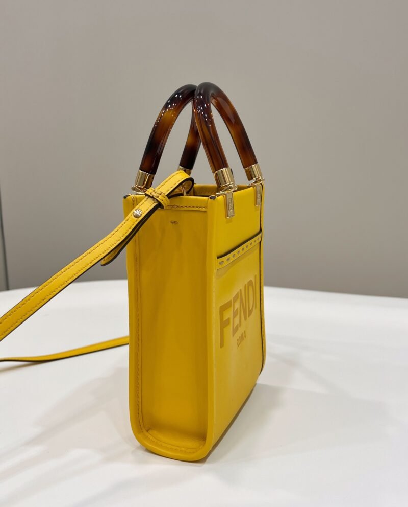 Fendi Mini Tote Bag-13*18*6.5CM