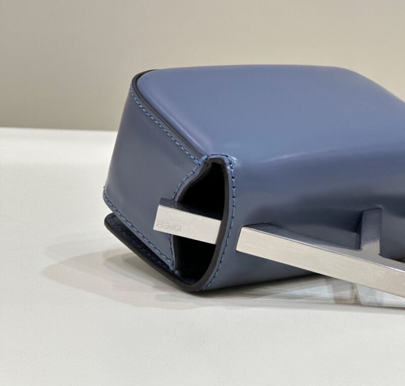 Fendi Nano F Bag-13*5.5*7CM