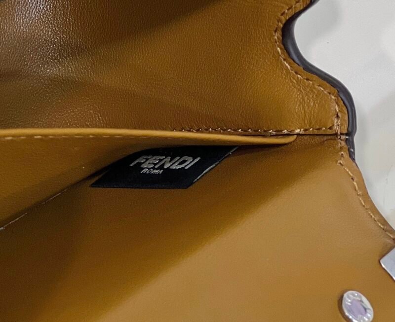 Fendi Nano F Bag-23*7*13CM