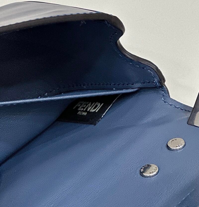 Fendi Nano F Bag-23*7*13CM