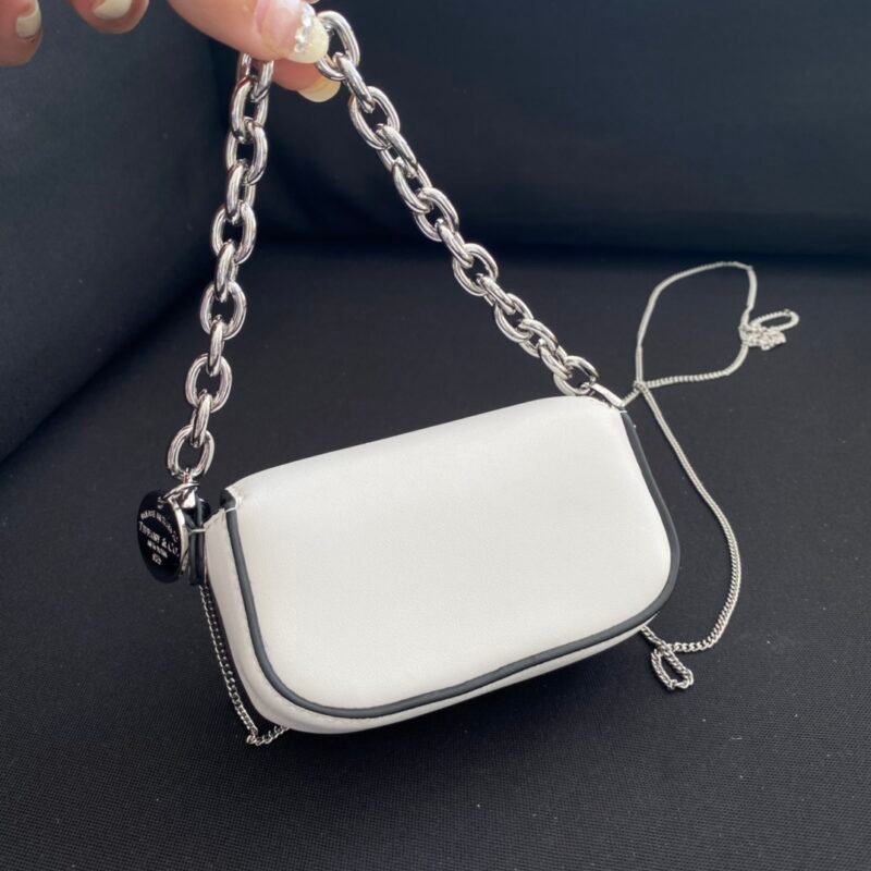 wsxc1680089724243_5.jpg FendI&Tiffany Baguette Bag-11×6.5×2.5CM