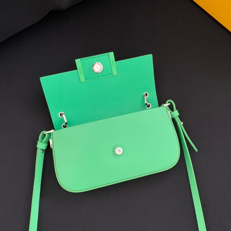 FendI Baguette Bag-19×14×4CM