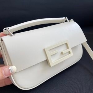 FendI Baguette Bag-19×14×4CM
