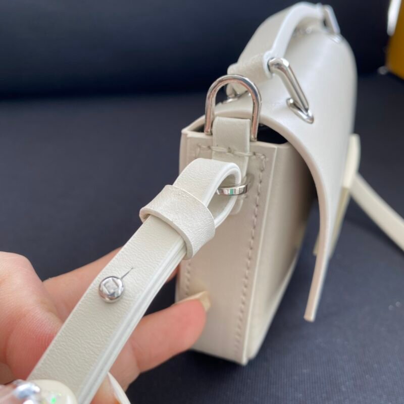 FendI Baguette Bag-19×14×4CM