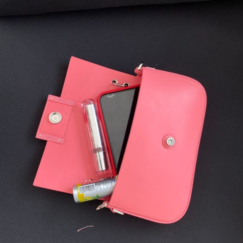 FendI Baguette Bag-19×14×4CM