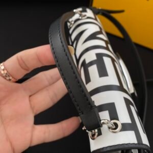 FendI Baguette Bag-19×14×4CM