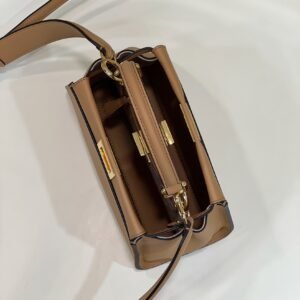 Fendi PeekabooTote-23CM