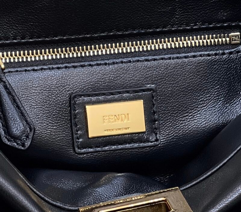 Fendi PeekabooTote-23CM