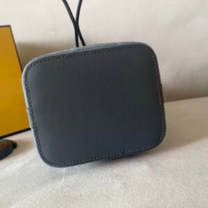 Fendi Mini Mon Tresor Bag -12x18x10CM