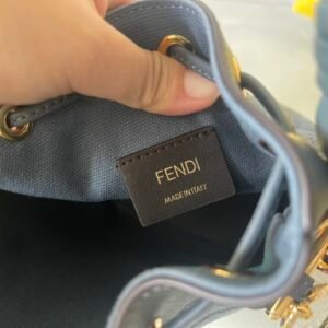 Fendi Mini Mon Tresor Bag -12x18x10CM