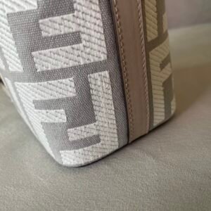 Fendi Mini Mon Tresor Bag -12x18x10CM