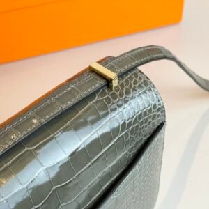 Hermes Constance-19CM