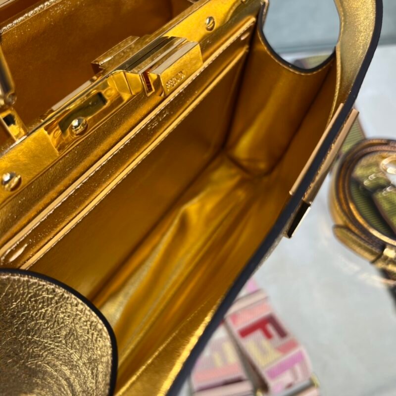 Fendi Peekaboo-27x21x9.5CM