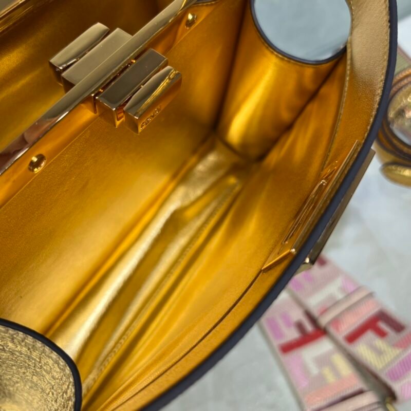 Fendi Peekaboo-27x21x9.5CM