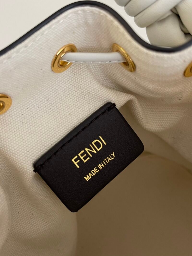wsxc1687268900190_5.jpg Fendi Mini Mon Tresor Bag -12x18x10CM