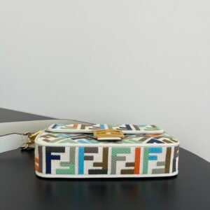 FendI Baguette Bag-26x14x4CM