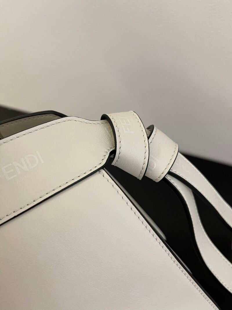 Fendi Peekaboo-27x21x9.5CM