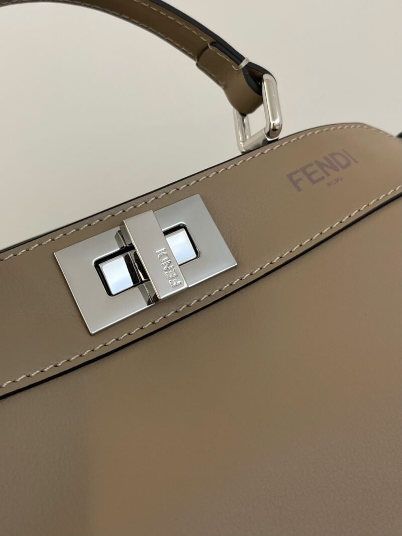 Fendi Peekaboo-27x21x9.5CM