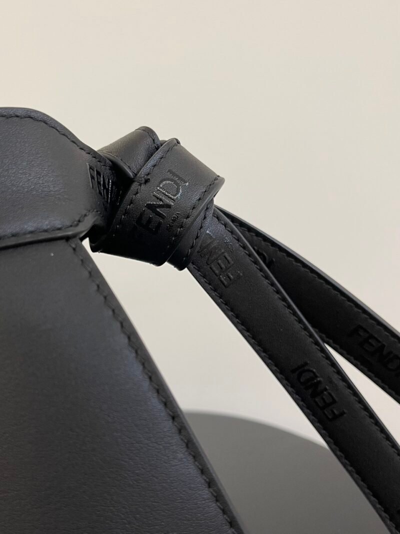 Fendi Peekaboo-27x21x9.5CM