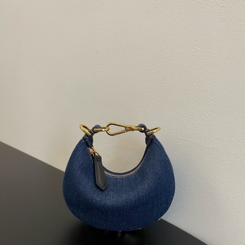 Fendi Praphy-16.5x14x5CM