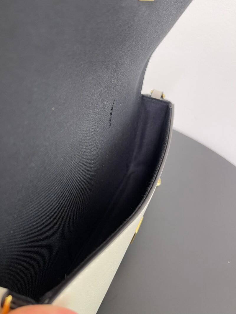 Fendi Wallet On Chain Bag-22x5x11CM