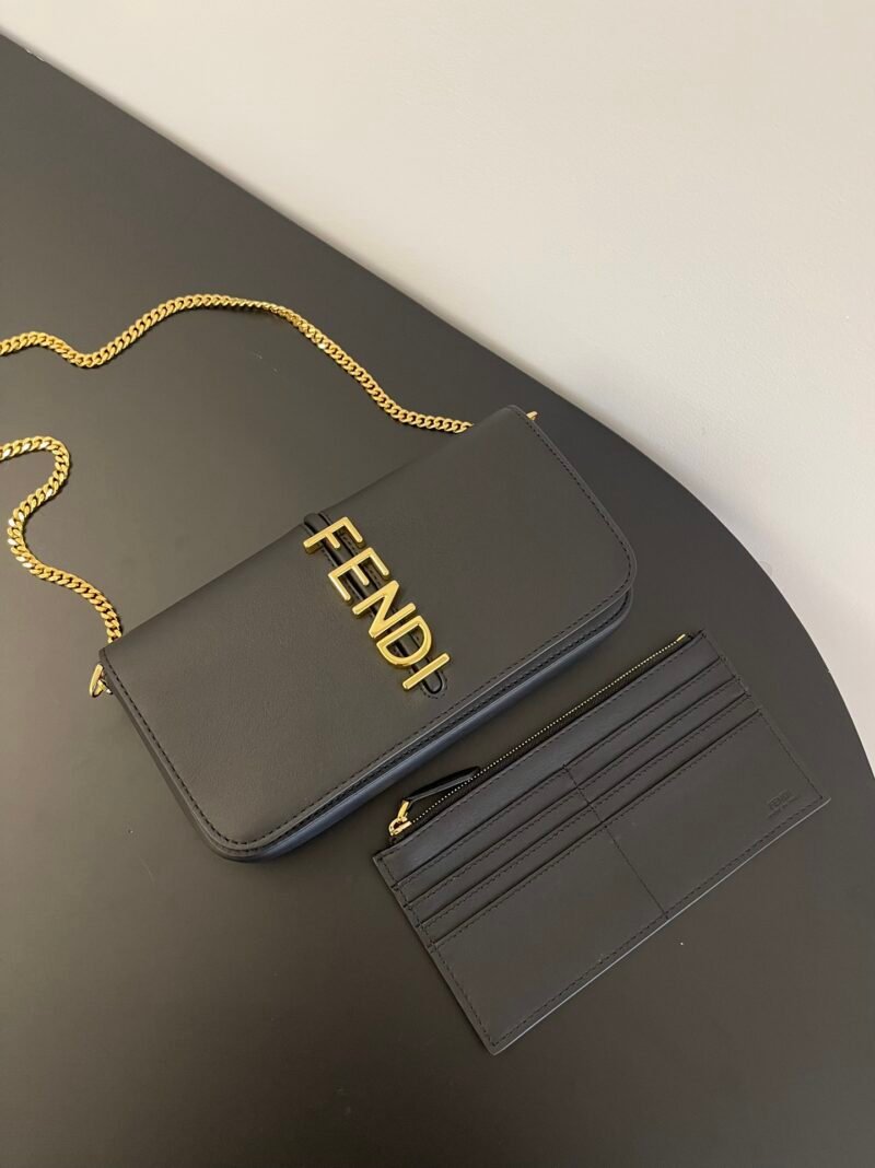 Fendi Wallet On Chain Bag-22x5x11CM
