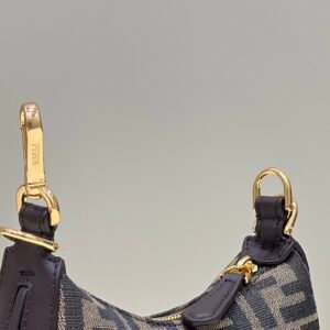 Fendi Graphy Bag-16.5x14x5CM