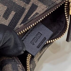 Fendi Graphy Bag-16.5x14x5CM