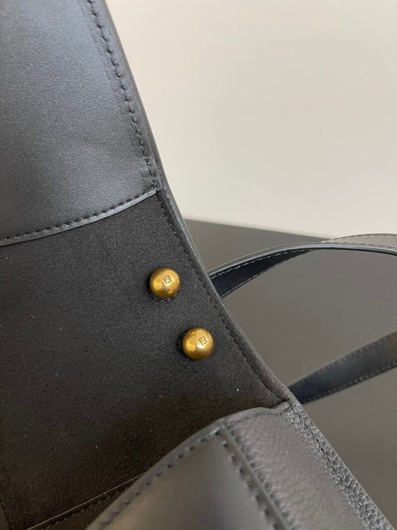 Fendi C’mon -25x7x20CM