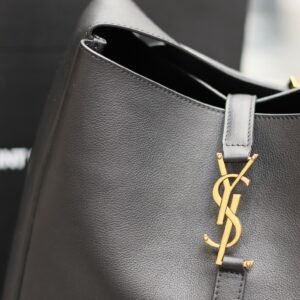 YSL Le5A7 Vintage Bag
