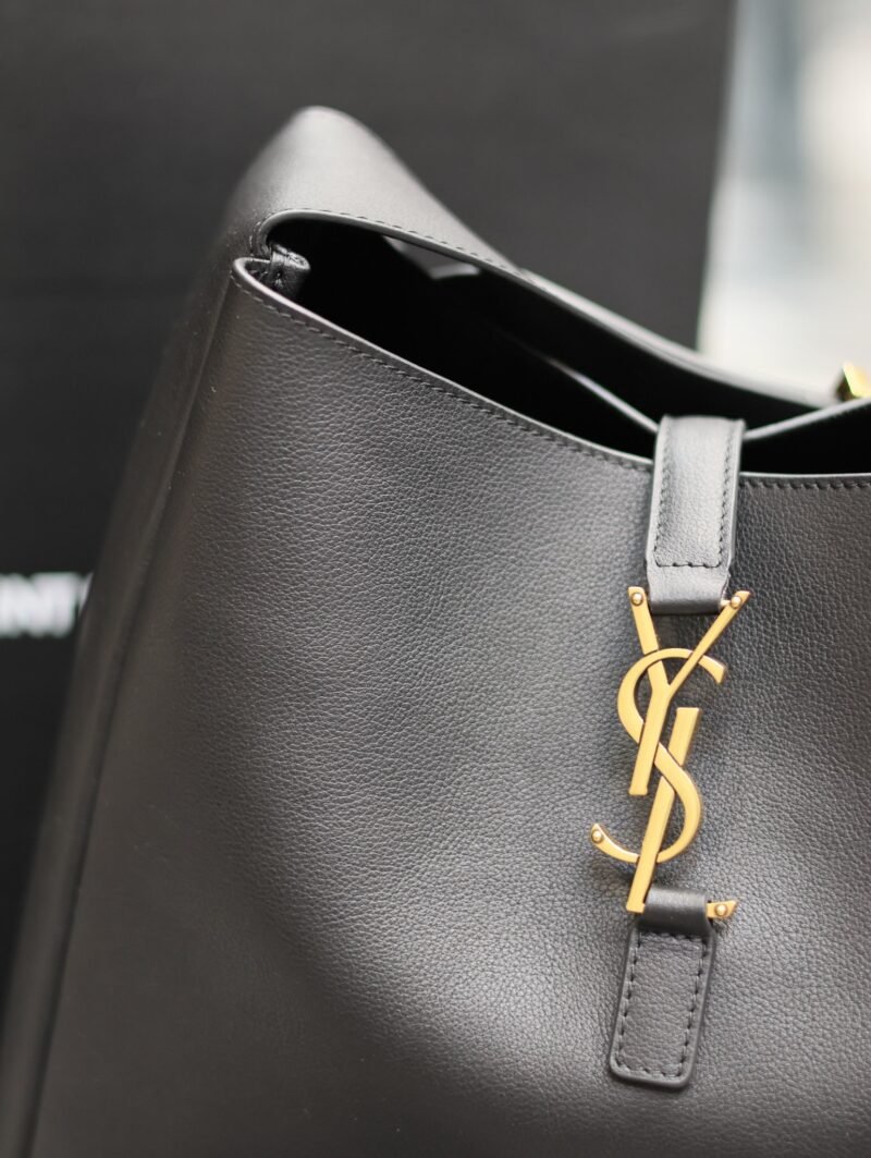 YSL Le5A7 Vintage Bag