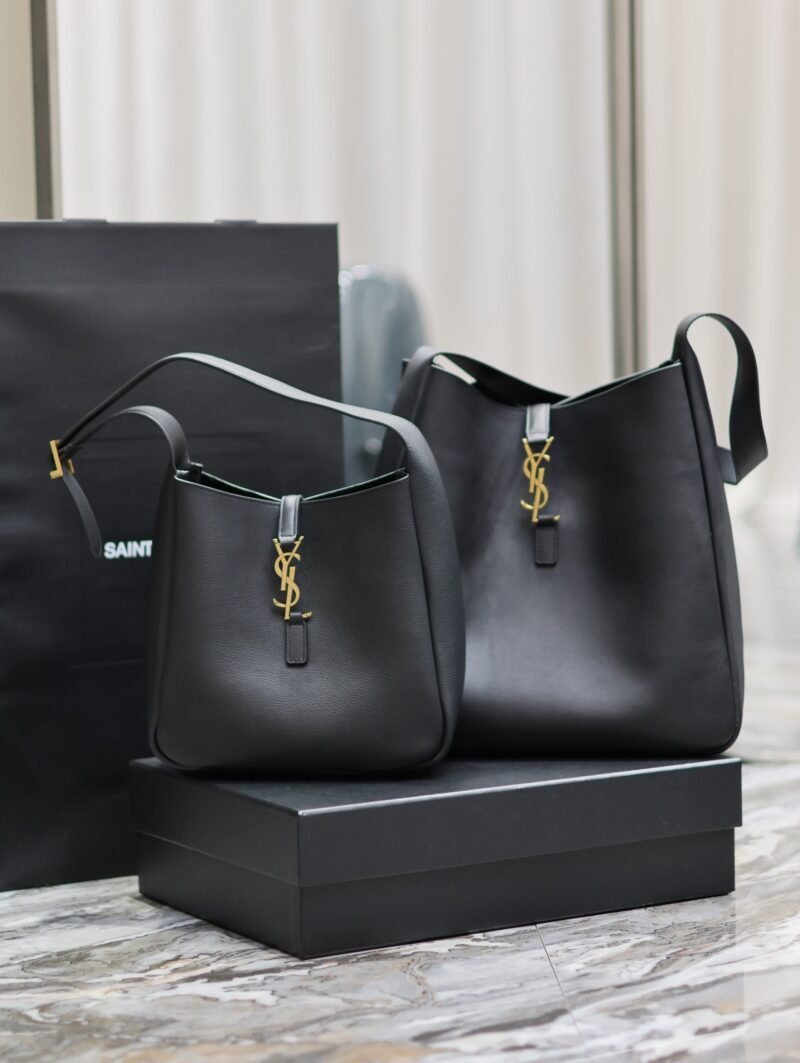 YSL Le5A7 Vintage Bag