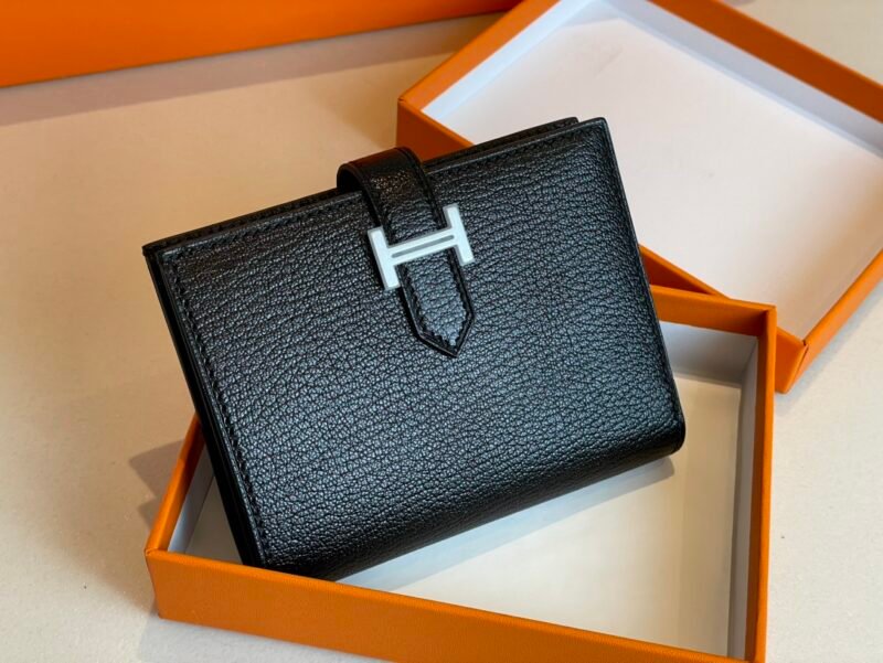 Hermes Bearn Wallet